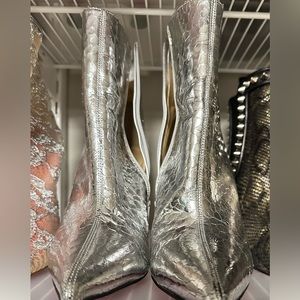 christian louboutin heels size 40